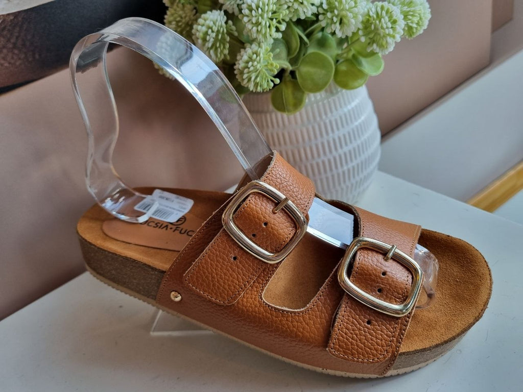 SAND.NVA 912 CUERO